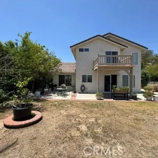 11954 Edgecliff, Sylmar, California 91342