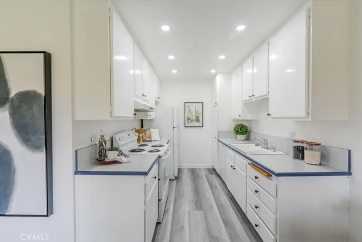 1061 Park Avenue 302, Long Beach, California 90804