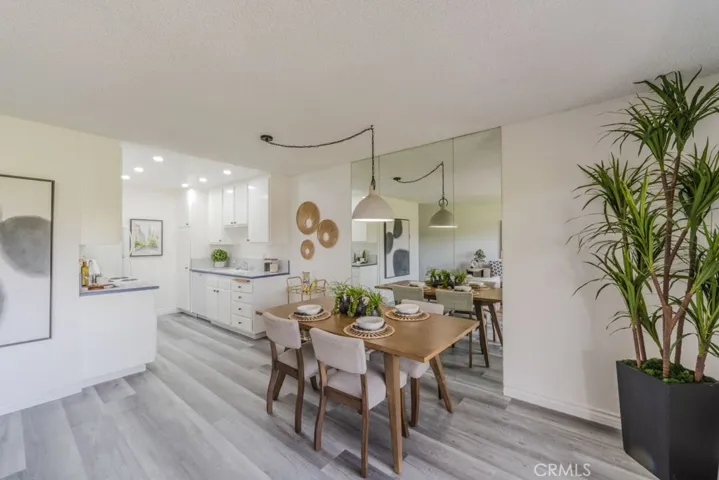 1061 Park Avenue 302, Long Beach, California 90804