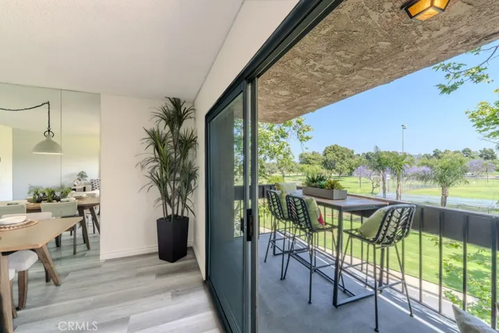 1061 Park Avenue 302, Long Beach, California 90804