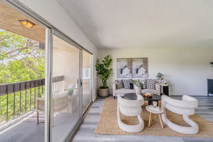 1061 Park Avenue 302, Long Beach, California 90804