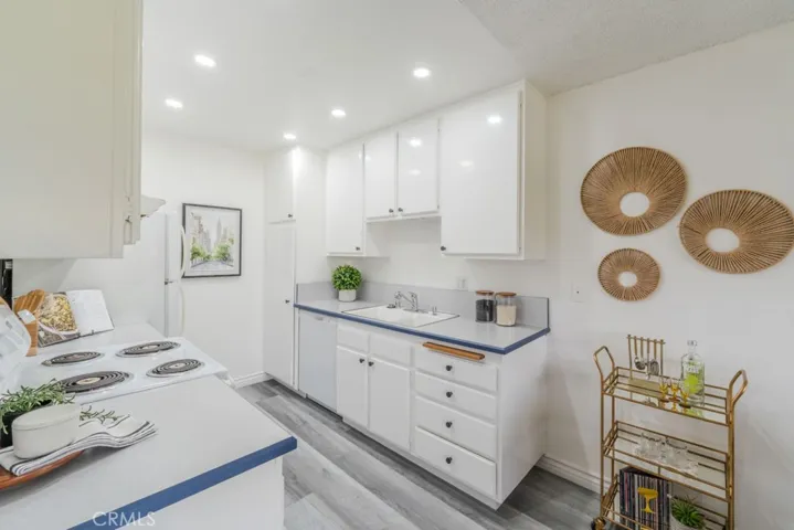 1061 Park Avenue 302, Long Beach, California 90804