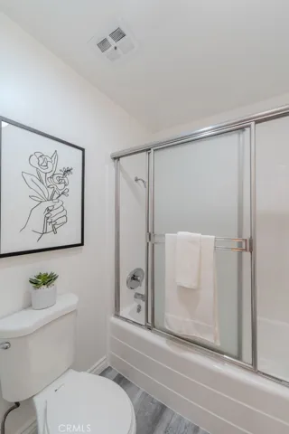 1061 Park Avenue 302, Long Beach, California 90804