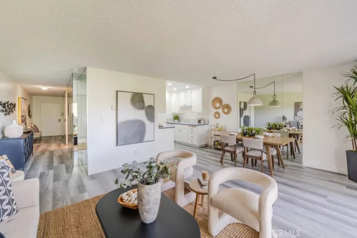 1061 Park Avenue 302, Long Beach, California 90804
