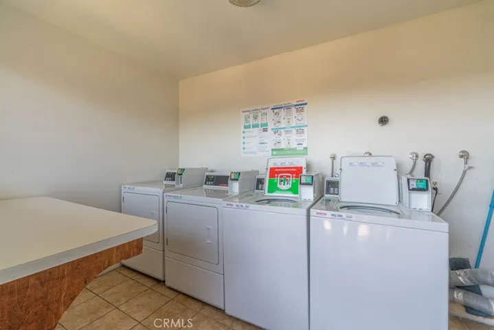 1061 Park Avenue 302, Long Beach, California 90804