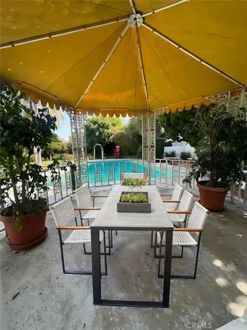 Off Family Room slider
