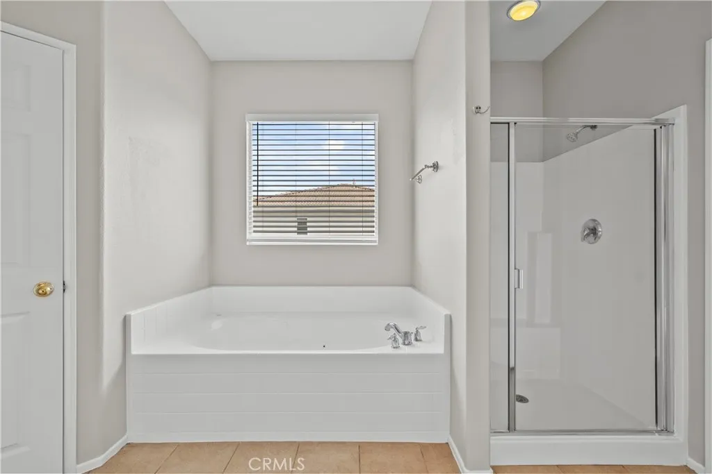 Bathroom Jacuzzi Tub