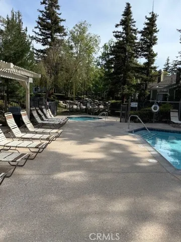 Association pool