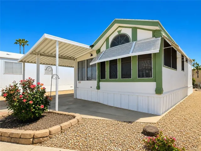 1295 S Cawston, Hemet, California 92545