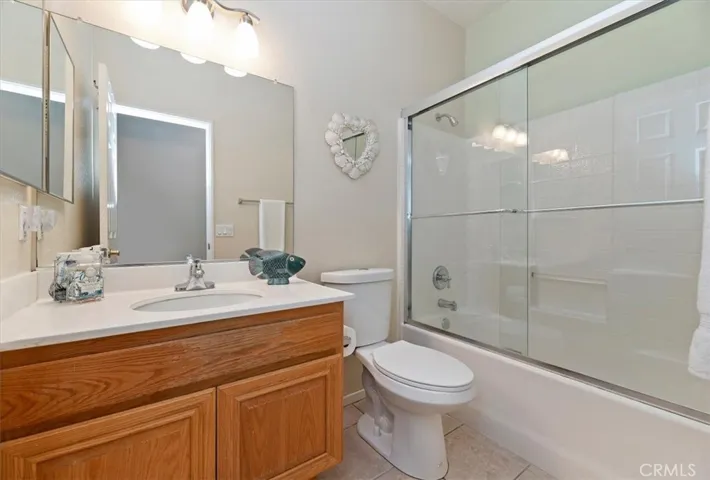 Hall Bathroom # 1