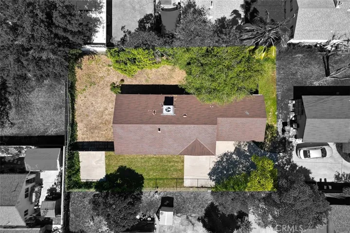 1909 N Summit, Pasadena, California 91103