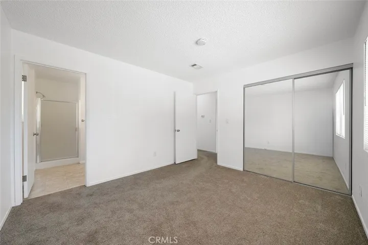 1909 N Summit, Pasadena, California 91103