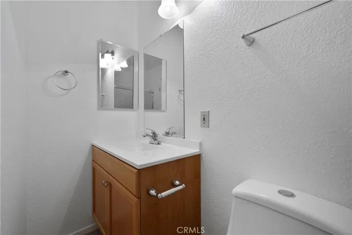 1909 N Summit, Pasadena, California 91103