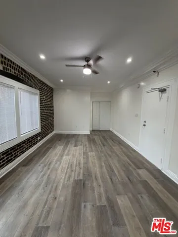 738 New Hampshire Avenue 110, Los Angeles, California 90005
