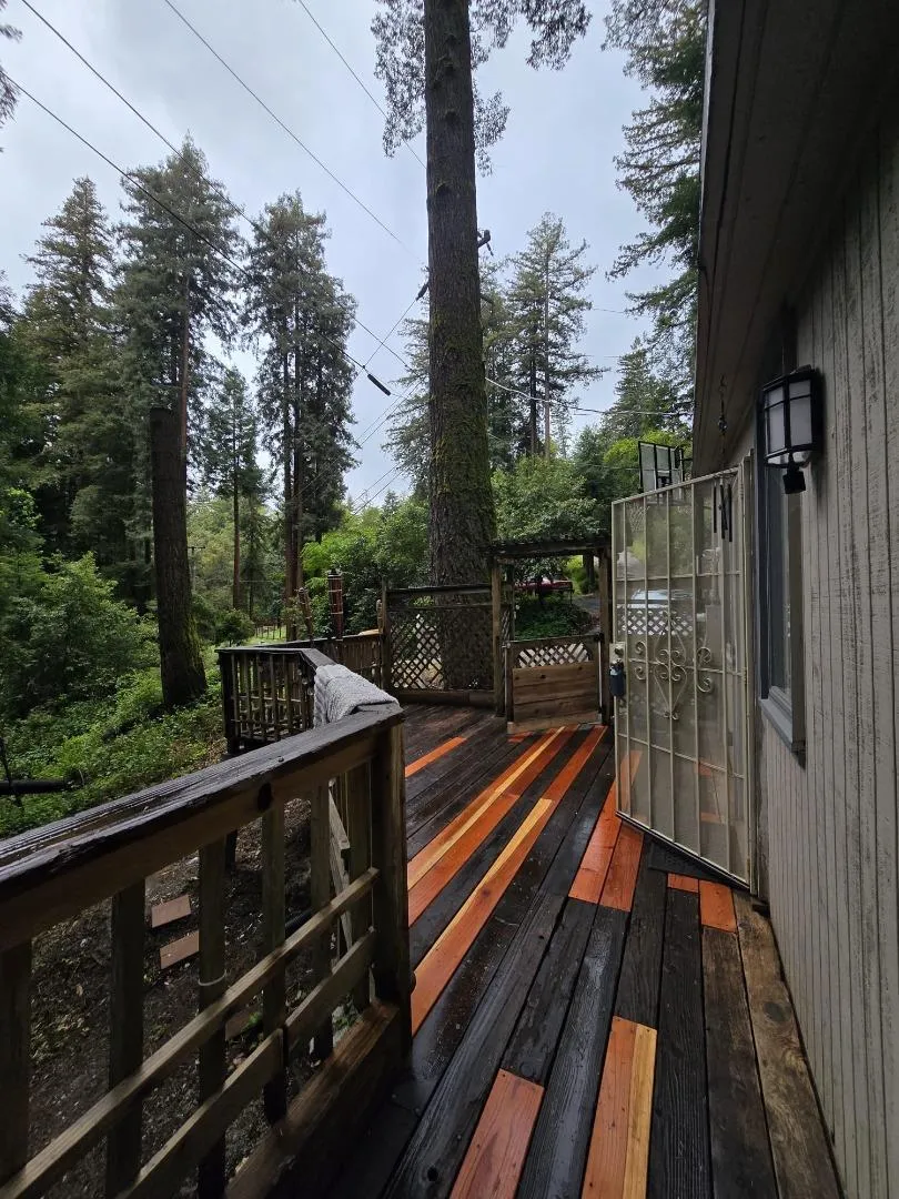 deck with lots of sunshine