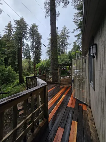 deck with lots of sunshine