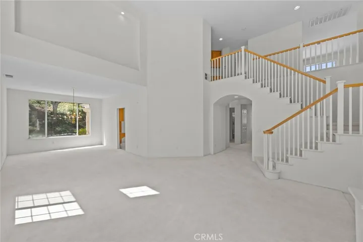 388 Snowbird Lane, Corona, California 92882