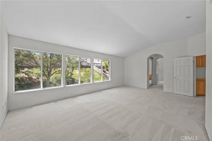 388 Snowbird Lane, Corona, California 92882