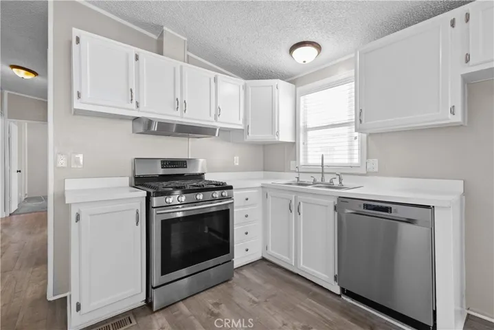 7717 Church Avenue 16, Highland, California 92346