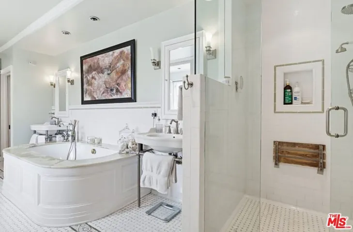 Primary shower, tub,sinks
