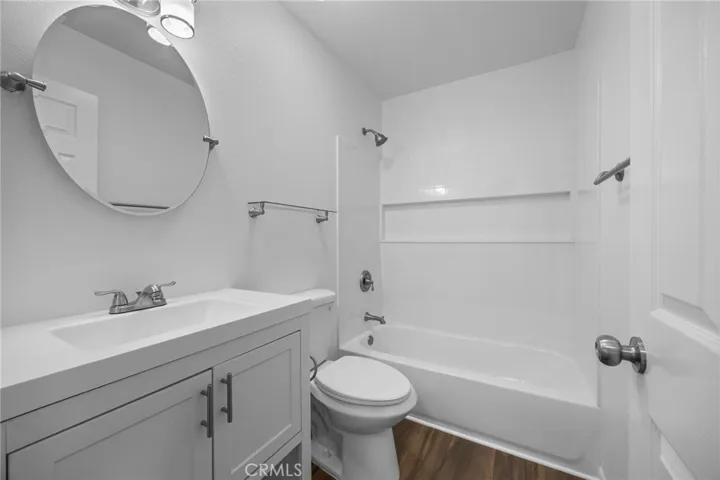 Shared bath upstairs
