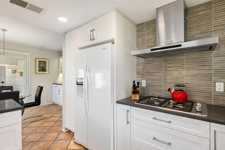 33-web-or-mls-LSAvellino_OPMG_0226_033