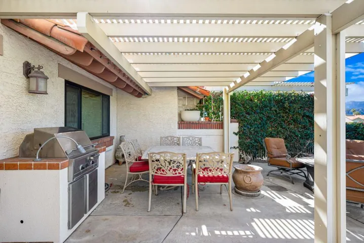 43-web-or-mls-LSAvellino_OPMG_0226_043