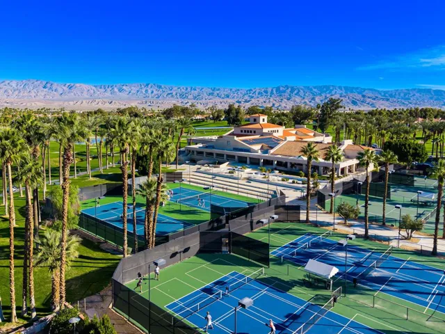 7-web-or-mls-LS_Avelino_OPMG_1225_007