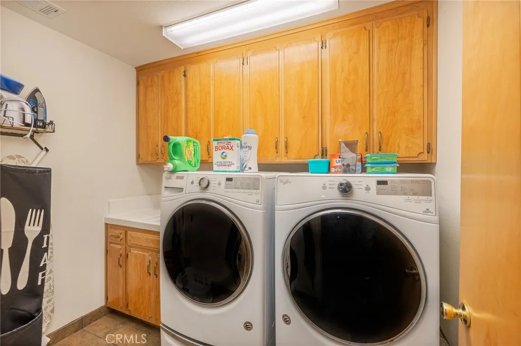 laundry room off kitchen
