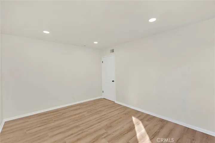 195 Anita Drive, Pasadena, California 91105