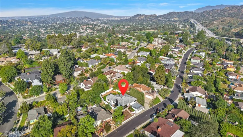 195 Anita Drive, Pasadena, California 91105