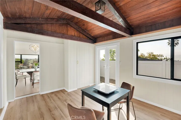 195 Anita Drive, Pasadena, California 91105