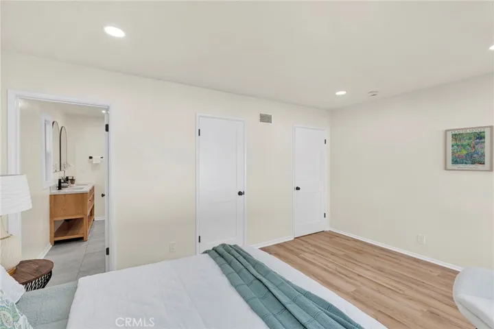 195 Anita Drive, Pasadena, California 91105