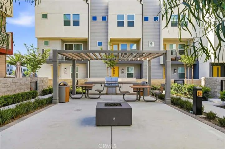 WELCOME TO EMERALD POINTE 1637 W,LINCOLN AVE ANAHEIM.