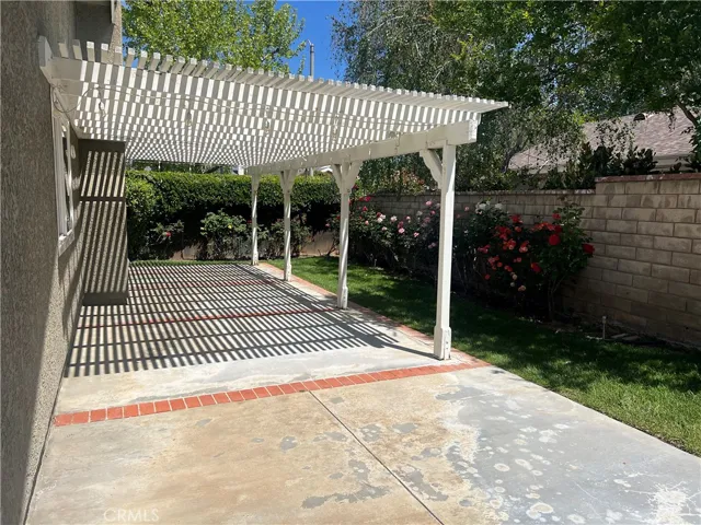 22932 Beech Creek, Valencia, California 91354