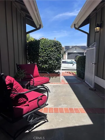 22932 Beech Creek, Valencia, California 91354