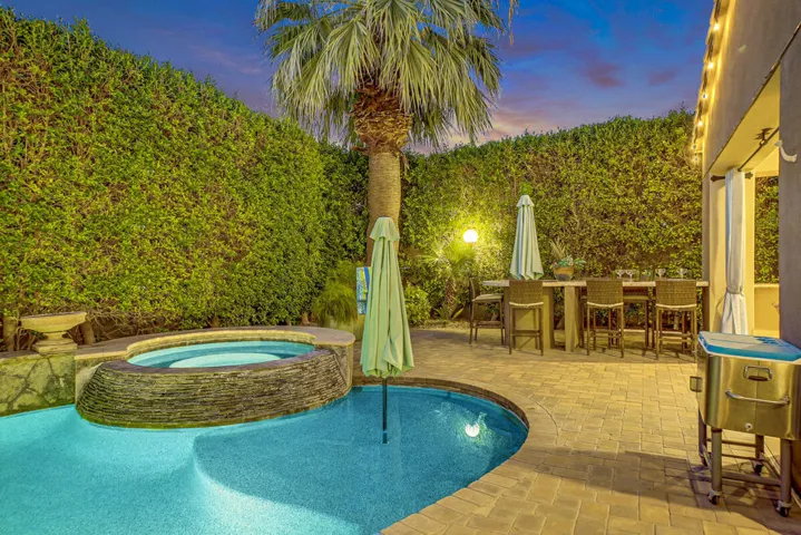 05 POOL MLS SIZE
