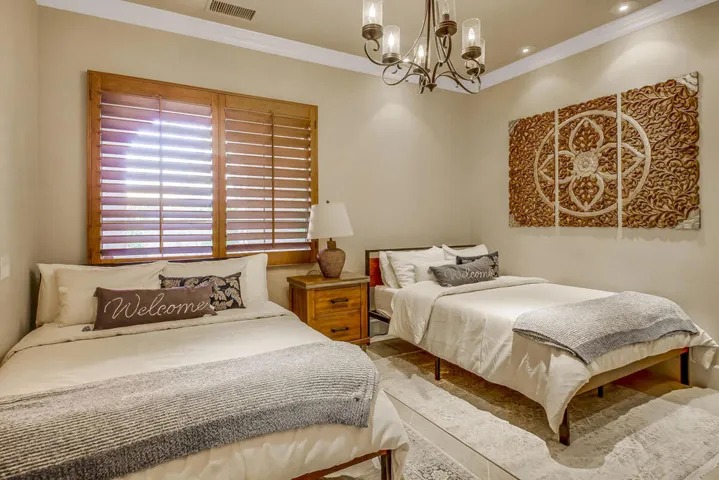 59 BEDROOM MLS SIZE