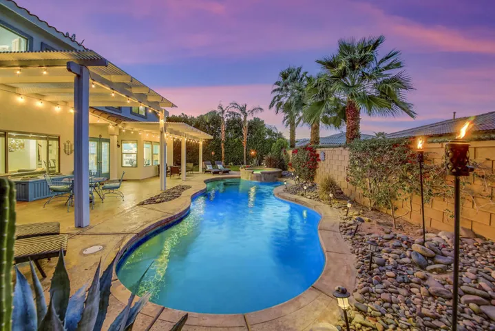 23 POOL MLS SIZE(1)