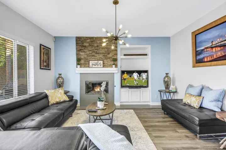41 LIVING MLS SIZE