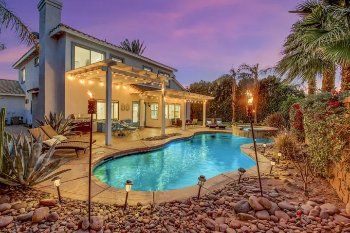 22 POOL MLS SIZE(1)