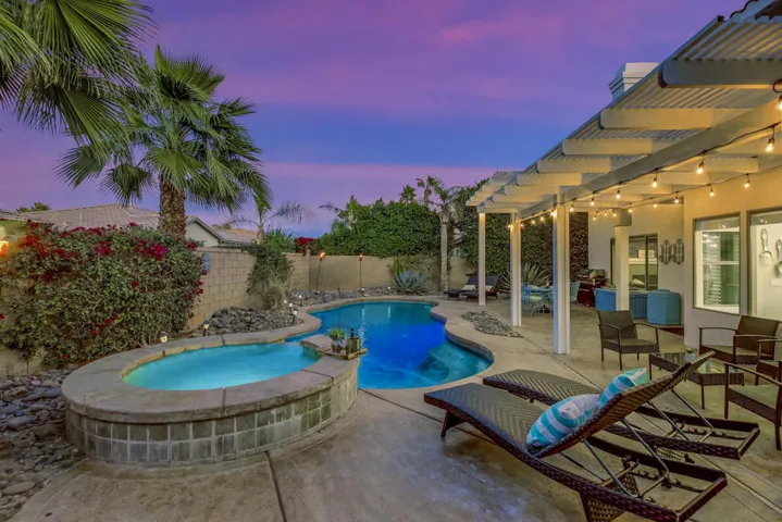 16 POOL MLS SIZE