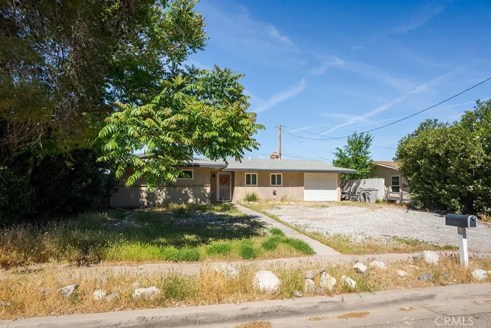 9116 G Avenue, Hesperia, California 92345