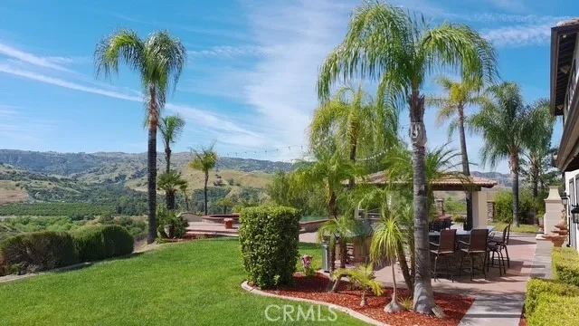 2132 Horse Trail Drive, Redlands, California 92373 — photo 5