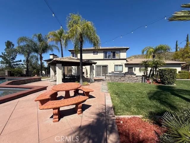 2132 Horse Trail Drive, Redlands, California 92373 — photo 4