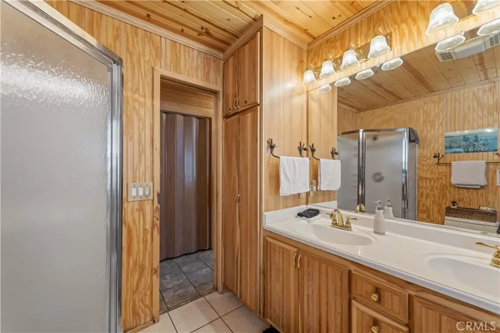 384 Saw Mill Canyon, Big Bear City, California 92314