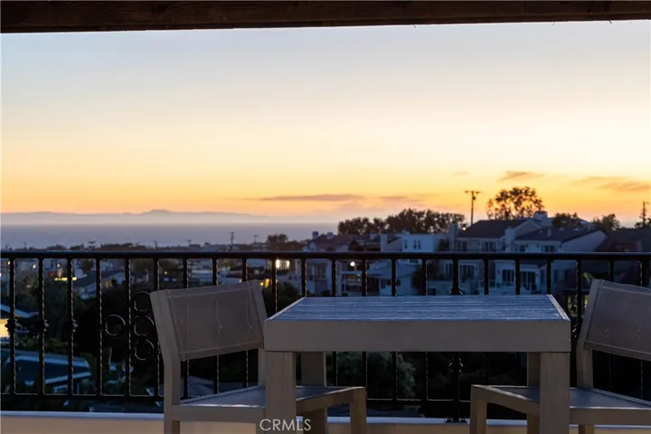 420 De Sola Terrace, Corona Del Mar, California 92625