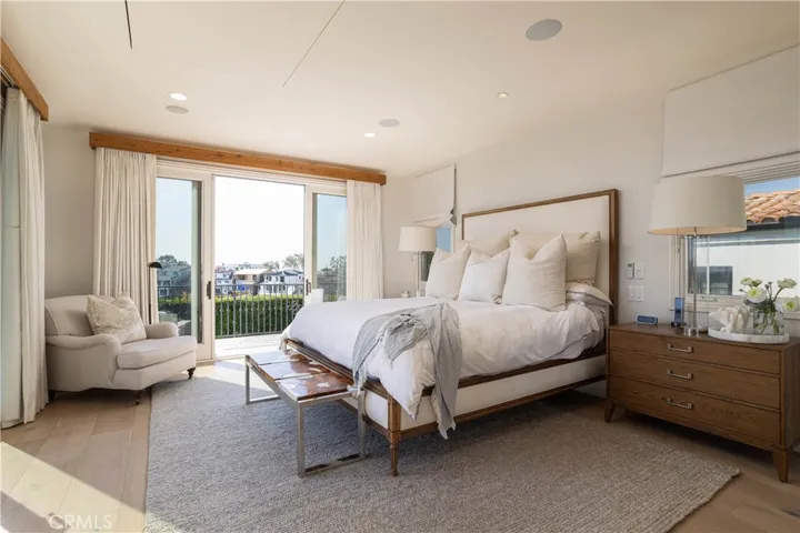 420 De Sola Terrace, Corona Del Mar, California 92625
