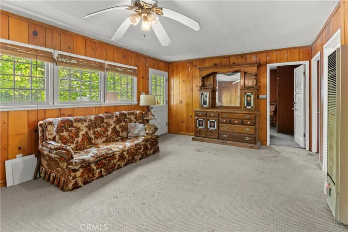 799 Mountain View, Wrightwood, California 92397