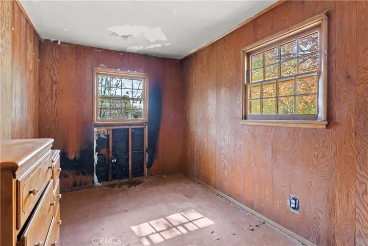 799 Mountain View, Wrightwood, California 92397